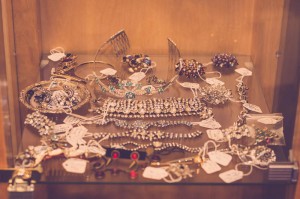 antique jewelry       